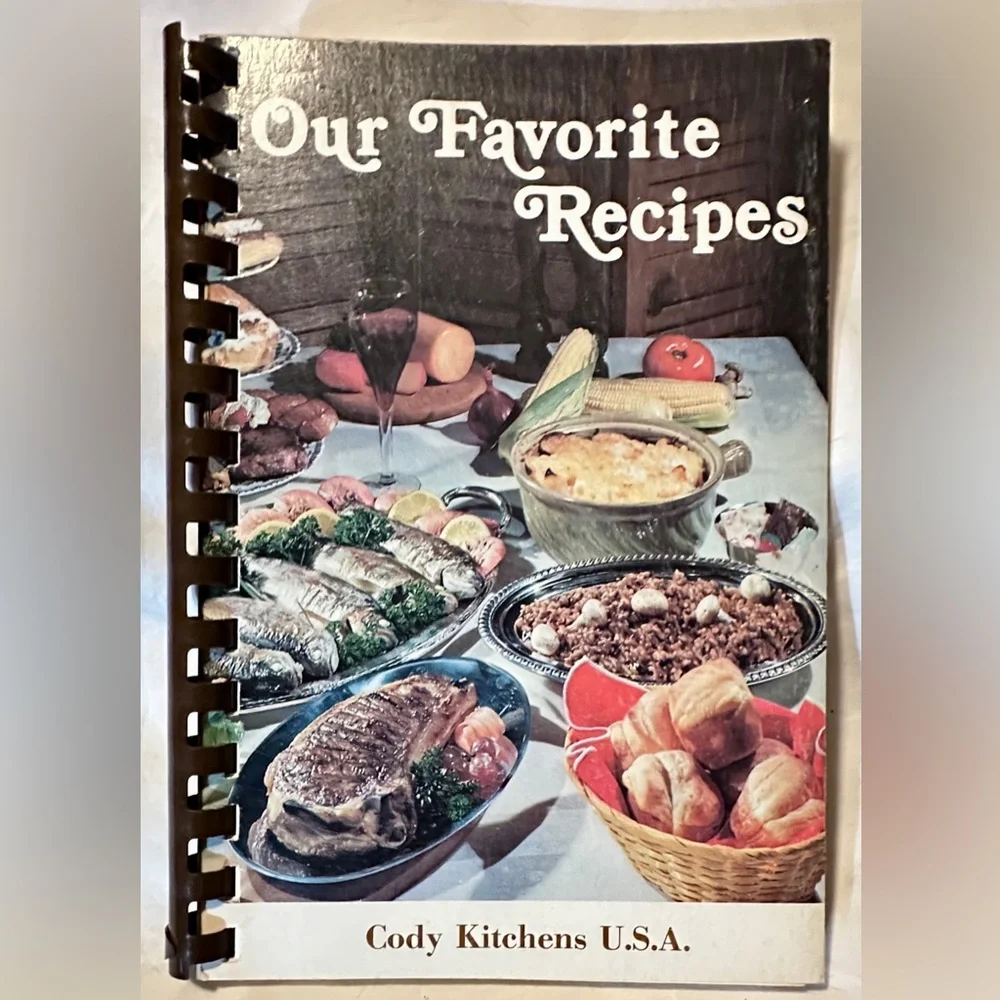 3 vintage cookbooks - Collections of the best recipes from communities | hh1